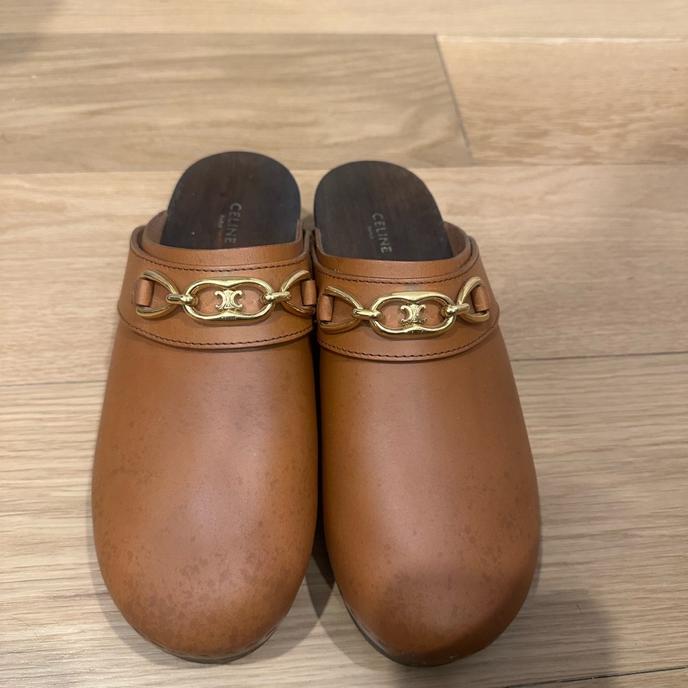 Celine size 39 camel clogs